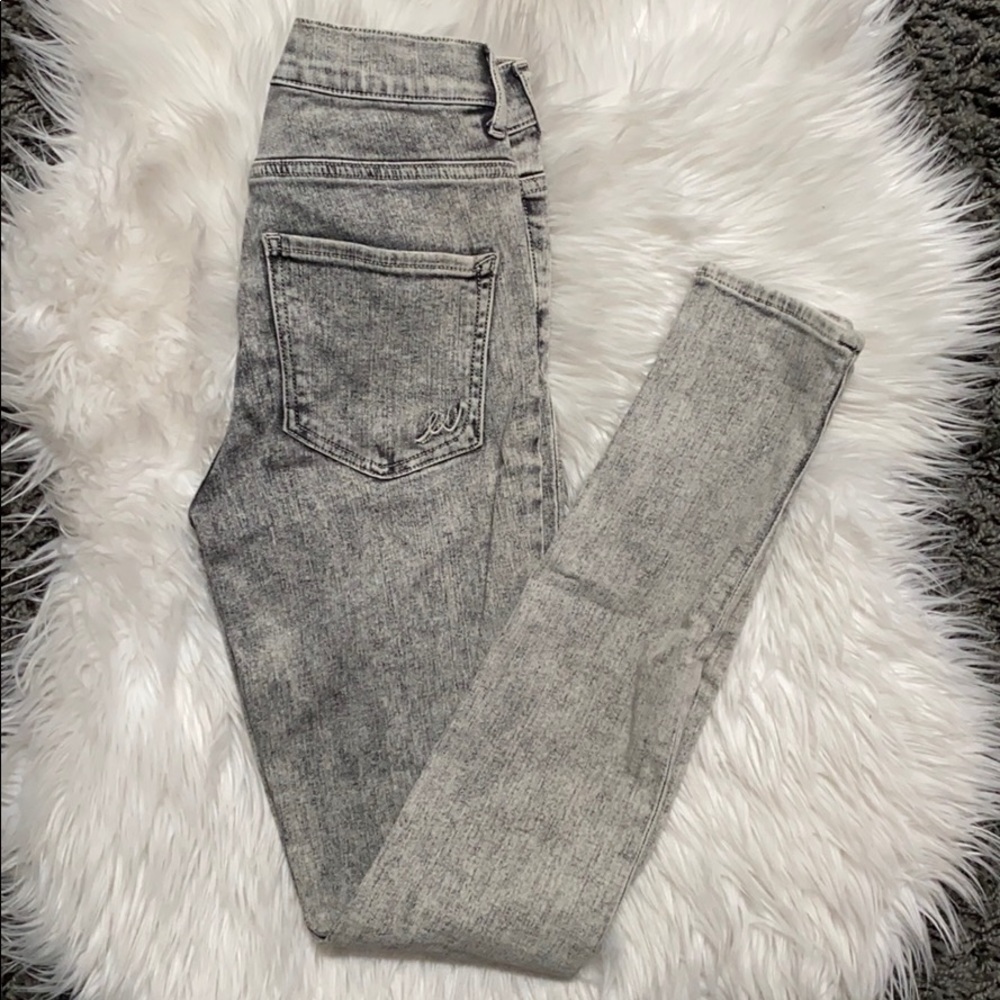 Express Gray Acid Wash Skinny Jeans